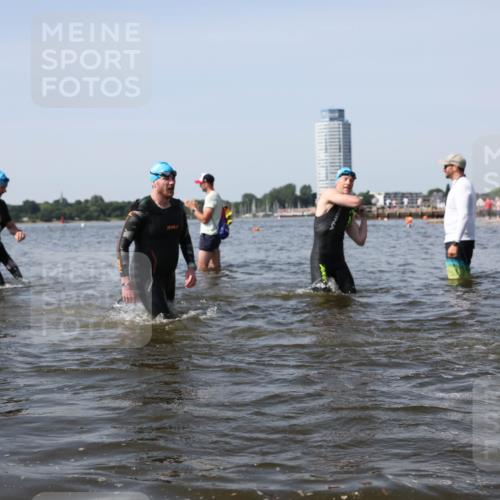 22.06.2025 - Viking Triathlon Michael Strokosch http://msf.ph/oto/8060117 22.06.2025 10:43:02 Schwimmen 66, 110, 128, 133, 167, 186, 282, 309, 328, 358, 450, 489 meine-sportfotos.de