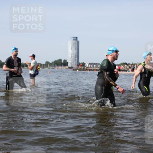 22.06.2025 - Viking Triathlon Michael Strokosch http://msf.ph/oto/8060144 22.06.2025 10:43:04 Schwimmen 31, 66, 109, 110, 128, 133, 167, 186, 309, 328, 358, 450, 489 meine-sportfotos.de