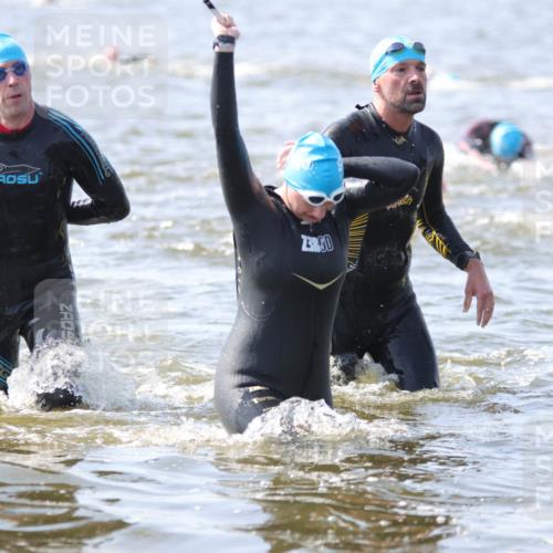 22.06.2025 - Viking Triathlon H.Heesch http://msf.ph/oto/8060147 22.06.2025 10:35:22 Schwimmen 107, 127, 134, 204, 296, 320, 365, 395, 415, 482, 508, 602, 632 meine-sportfotos.de