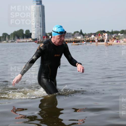 22.06.2025 - Viking Triathlon Michael Strokosch http://msf.ph/oto/8060234 22.06.2025 10:56:50 Schwimmen 363 meine-sportfotos.de