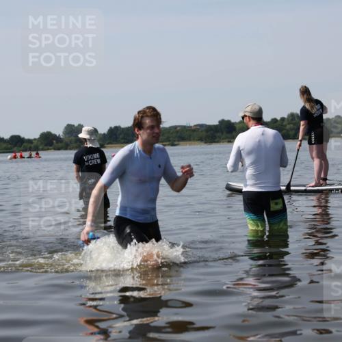 22.06.2025 - Viking Triathlon Michael Strokosch http://msf.ph/oto/8060280 22.06.2025 10:58:00 Schwimmen 357 meine-sportfotos.de
