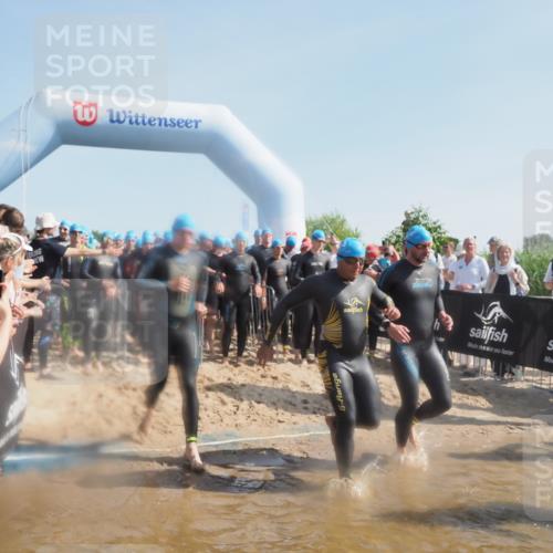 22.06.2025 - Viking Triathlon MichiJ http://msf.ph/oto/8060286 22.06.2025 10:05:37 Schwimmen 22, 65, 83, 150, 167, 181, 210, 361, 439, 462, 511, 538, 553, 603, 654 meine-sportfotos.de