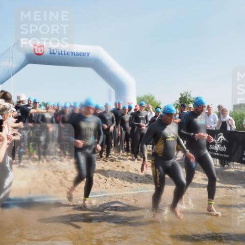 22.06.2025 - Viking Triathlon MichiJ http://msf.ph/oto/8060294 22.06.2025 10:05:37 Schwimmen 22, 65, 83, 150, 167, 181, 210, 361, 439, 462, 511, 538, 553, 603, 654 meine-sportfotos.de