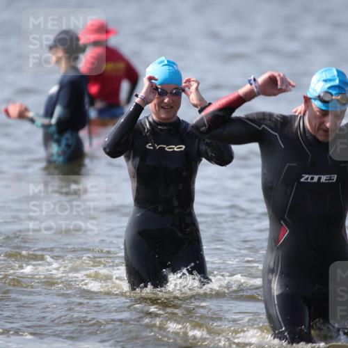 22.06.2025 - Viking Triathlon H.Heesch http://msf.ph/oto/8060295 22.06.2025 10:35:58 Schwimmen 19, 265, 313, 377, 448, 552, 636 meine-sportfotos.de