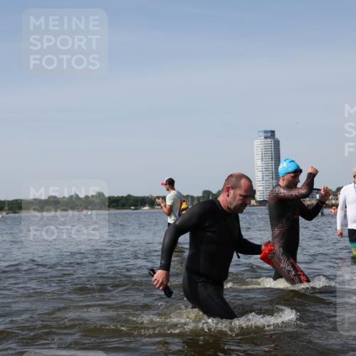 22.06.2025 - Viking Triathlon Michael Strokosch http://msf.ph/oto/8060395 22.06.2025 10:43:29 Schwimmen 115, 257, 480, 483, 501, 620 meine-sportfotos.de