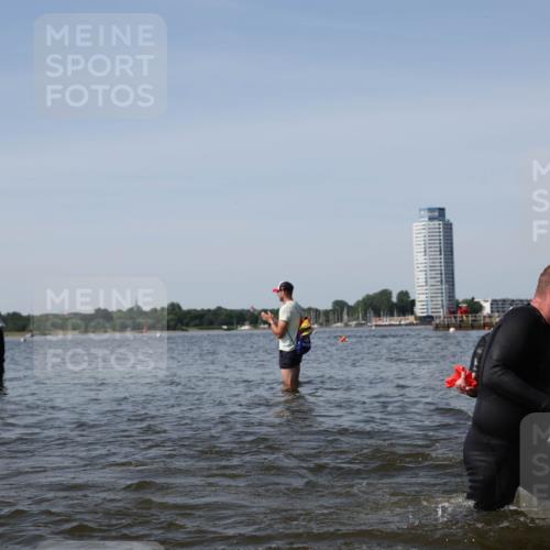 22.06.2025 - Viking Triathlon Michael Strokosch http://msf.ph/oto/8060404 22.06.2025 10:43:29 Schwimmen 115, 257, 480, 483, 501, 620 meine-sportfotos.de