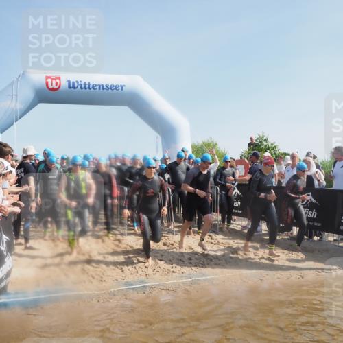 22.06.2025 - Viking Triathlon MichiJ http://msf.ph/oto/8060408 22.06.2025 10:05:46 Schwimmen 65, 83, 128, 135, 194, 211, 275, 361, 379, 511, 517, 530, 553, 633, 653 meine-sportfotos.de