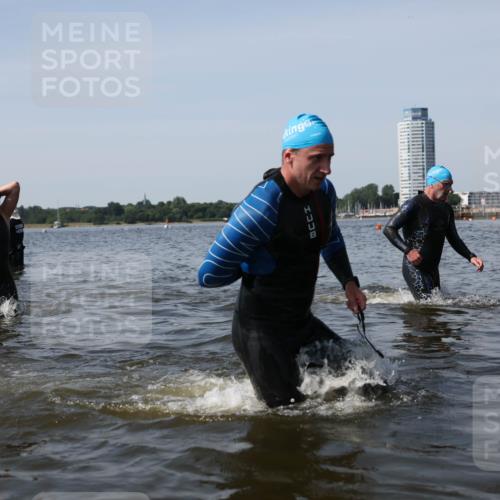 22.06.2025 - Viking Triathlon Michael Strokosch http://msf.ph/oto/8060444 22.06.2025 10:43:40 Schwimmen 410, 480, 501, 531, 620 meine-sportfotos.de