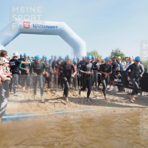 22.06.2025 - Viking Triathlon MichiJ http://msf.ph/oto/8060485 22.06.2025 10:05:51 Schwimmen 68, 128, 135, 194, 211, 275, 379, 397, 441, 442, 465, 517, 530, 633, 653 meine-sportfotos.de