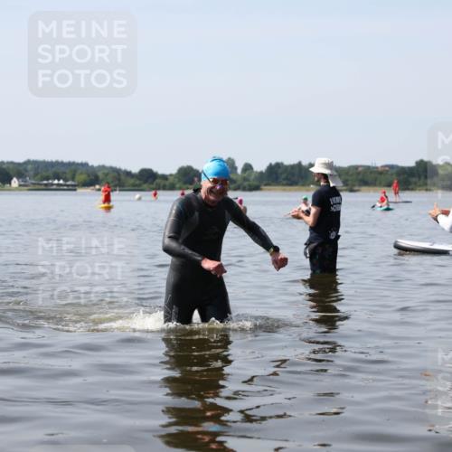 22.06.2025 - Viking Triathlon Michael Strokosch http://msf.ph/oto/8060515 22.06.2025 10:59:00 Schwimmen 234 meine-sportfotos.de