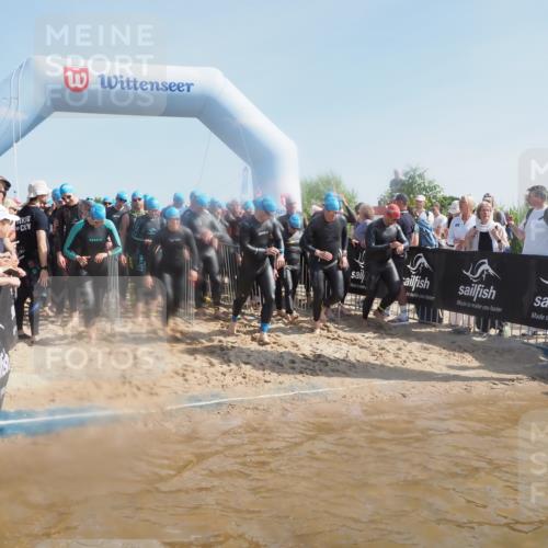 22.06.2025 - Viking Triathlon MichiJ http://msf.ph/oto/8060538 22.06.2025 10:05:56 Schwimmen 68, 128, 169, 211, 269, 275, 397, 441, 442, 460, 465, 530, 633, 644 meine-sportfotos.de