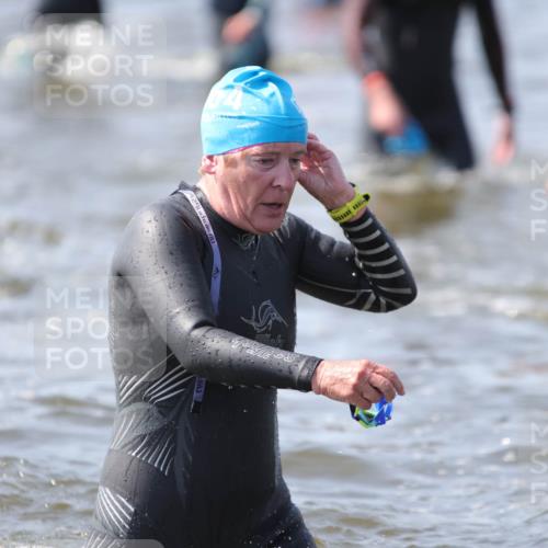 22.06.2025 - Viking Triathlon H.Heesch http://msf.ph/oto/8060555 22.06.2025 10:37:10 Schwimmen 34, 172, 233, 312, 344, 355, 370, 383, 454, 500, 513, 649 meine-sportfotos.de