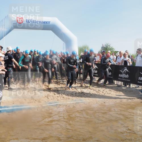 22.06.2025 - Viking Triathlon MichiJ http://msf.ph/oto/8060556 22.06.2025 10:05:56 Schwimmen 68, 128, 169, 211, 269, 275, 397, 441, 442, 460, 465, 530, 633, 644 meine-sportfotos.de