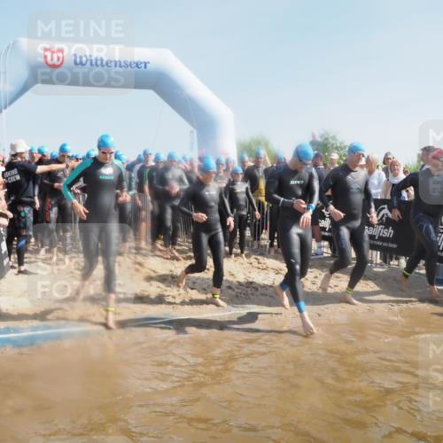 22.06.2025 - Viking Triathlon MichiJ http://msf.ph/oto/8060606 22.06.2025 10:05:57 Schwimmen 68, 128, 169, 211, 269, 275, 397, 441, 442, 460, 465, 530, 633, 644 meine-sportfotos.de