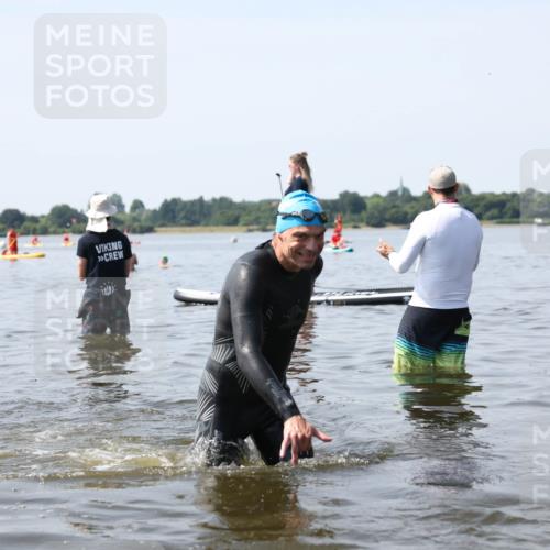 22.06.2025 - Viking Triathlon Michael Strokosch http://msf.ph/oto/8060607 22.06.2025 10:59:08 Schwimmen 222, 234 meine-sportfotos.de
