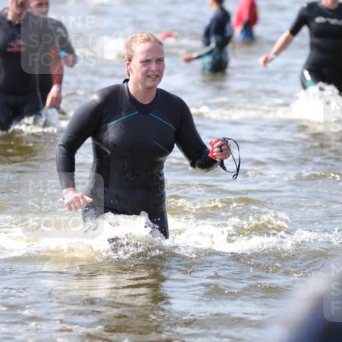 22.06.2025 - Viking Triathlon H.Heesch http://msf.ph/oto/8060608 22.06.2025 10:37:16 Schwimmen 34, 131, 172, 180, 233, 253, 312, 316, 344, 370, 383, 454, 456, 513, 649 meine-sportfotos.de