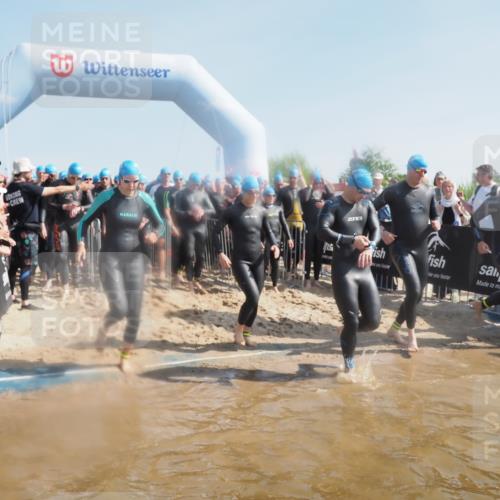 22.06.2025 - Viking Triathlon MichiJ http://msf.ph/oto/8060616 22.06.2025 10:05:57 Schwimmen 68, 128, 169, 211, 269, 275, 397, 441, 442, 460, 465, 530, 633, 644 meine-sportfotos.de