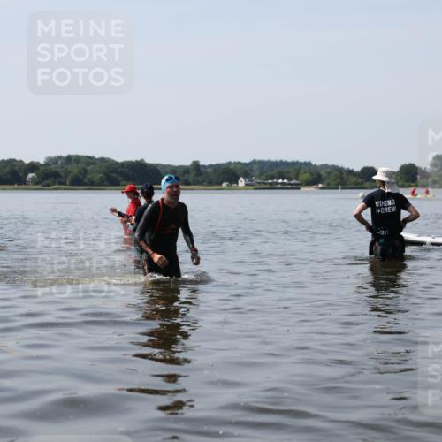 22.06.2025 - Viking Triathlon Michael Strokosch http://msf.ph/oto/8060632 22.06.2025 10:59:21 Schwimmen 222, 459, 476 meine-sportfotos.de