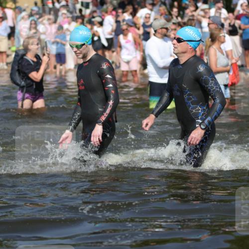 22.06.2025 - Viking Triathlon H.Heesch http://msf.ph/oto/8060665 22.06.2025 10:02:49 Schwimmen 5, 40, 43, 98, 164, 323, 340, 366, 427, 429, 430, 486, 548, 552, 554, 608 meine-sportfotos.de