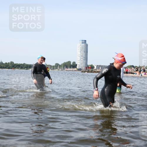 22.06.2025 - Viking Triathlon Michael Strokosch http://msf.ph/oto/8060678 22.06.2025 10:44:12 Schwimmen 103, 123, 130, 249, 343, 439, 442, 467, 627, 637, 650 meine-sportfotos.de