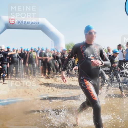 22.06.2025 - Viking Triathlon MichiJ http://msf.ph/oto/8060696 22.06.2025 10:06:02 Schwimmen 68, 144, 169, 249, 269, 390, 397, 441, 442, 460, 465, 489, 508, 644 meine-sportfotos.de