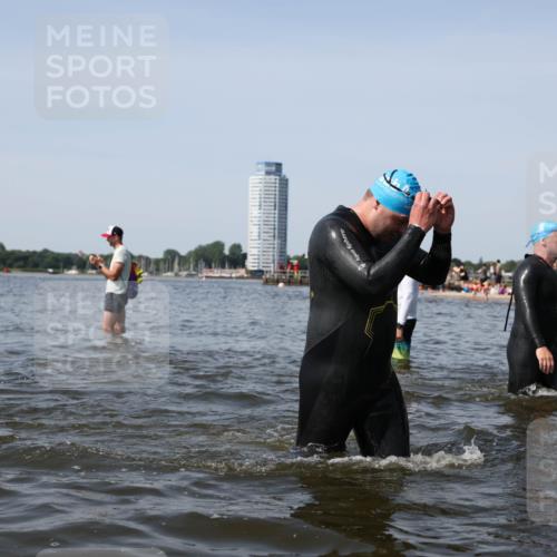 22.06.2025 - Viking Triathlon Michael Strokosch http://msf.ph/oto/8060711 22.06.2025 10:44:15 Schwimmen 103, 123, 130, 343, 439, 467, 637, 650 meine-sportfotos.de