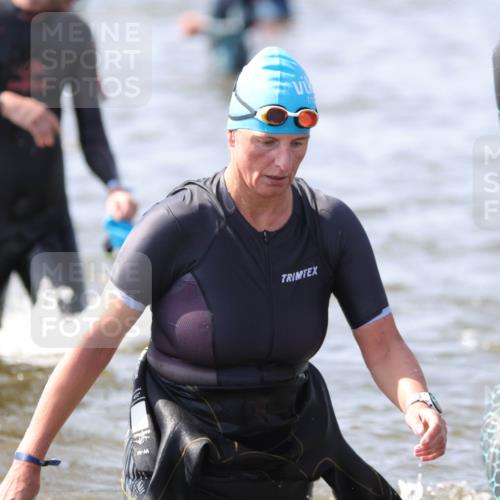 22.06.2025 - Viking Triathlon H.Heesch http://msf.ph/oto/8060727 22.06.2025 10:37:38 Schwimmen 21, 131, 141, 163, 177, 187, 245, 396, 411, 433, 456, 506, 614, 619, 639, 645 meine-sportfotos.de
