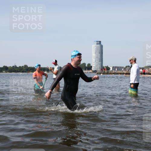 22.06.2025 - Viking Triathlon Michael Strokosch http://msf.ph/oto/8060729 22.06.2025 10:44:16 Schwimmen 103, 123, 130, 343, 439, 467, 637, 650 meine-sportfotos.de