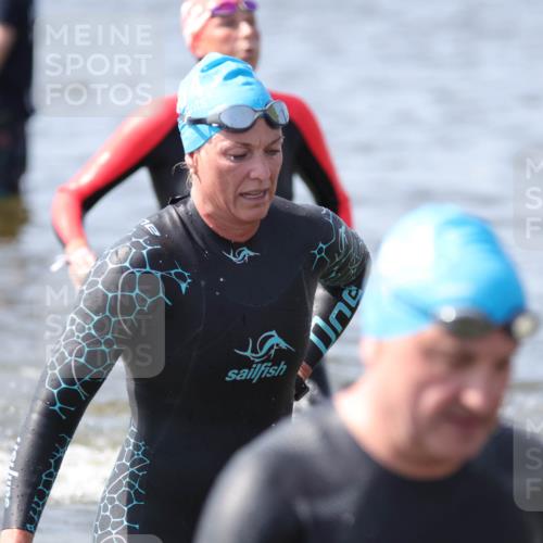 22.06.2025 - Viking Triathlon H.Heesch http://msf.ph/oto/8060732 22.06.2025 10:37:39 Schwimmen 21, 131, 141, 163, 177, 187, 245, 396, 411, 433, 456, 506, 614, 619, 639, 645 meine-sportfotos.de