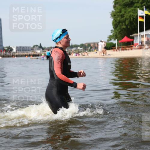 22.06.2025 - Viking Triathlon Michael Strokosch http://msf.ph/oto/8060749 22.06.2025 10:59:32 Schwimmen 459, 476 meine-sportfotos.de