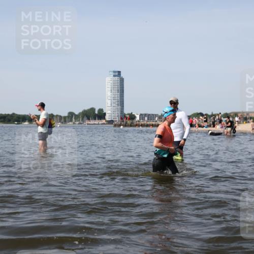 22.06.2025 - Viking Triathlon Michael Strokosch http://msf.ph/oto/8060769 22.06.2025 10:44:20 Schwimmen 103, 123, 130, 205, 439, 467, 650 meine-sportfotos.de