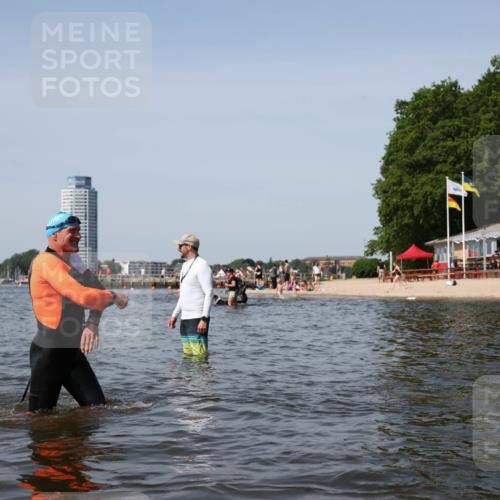 22.06.2025 - Viking Triathlon Michael Strokosch http://msf.ph/oto/8060794 22.06.2025 10:44:26 Schwimmen 103, 130, 205, 219, 439 meine-sportfotos.de
