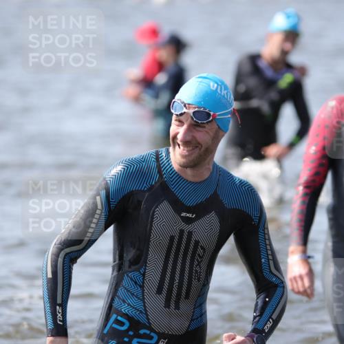 22.06.2025 - Viking Triathlon H.Heesch http://msf.ph/oto/8060801 22.06.2025 10:37:51 Schwimmen 146, 179, 335, 396, 411, 433, 506, 619, 645 meine-sportfotos.de