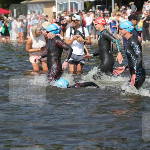 22.06.2025 - Viking Triathlon H.Heesch http://msf.ph/oto/8060824 22.06.2025 10:03:04 Schwimmen 47, 101, 154, 177, 204, 233, 349, 398, 475, 478, 602, 632 meine-sportfotos.de