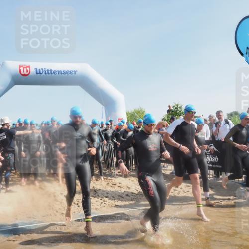 22.06.2025 - Viking Triathlon MichiJ http://msf.ph/oto/8060827 22.06.2025 10:06:12 Schwimmen 39, 41, 60, 84, 110, 144, 191, 249, 266, 325, 390, 440, 446, 489, 508 meine-sportfotos.de