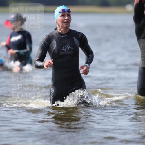 22.06.2025 - Viking Triathlon H.Heesch http://msf.ph/oto/8060838 22.06.2025 10:38:10 Schwimmen 61, 72, 89, 179, 191, 209, 447, 535, 662 meine-sportfotos.de