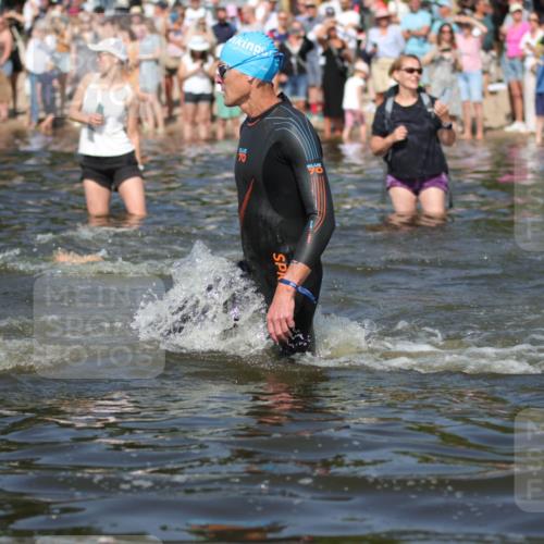 22.06.2025 - Viking Triathlon H.Heesch http://msf.ph/oto/8060867 22.06.2025 10:03:11 Schwimmen 20, 134, 177, 187, 204, 208, 334, 348, 349, 478, 505, 524, 602, 636, 660 meine-sportfotos.de