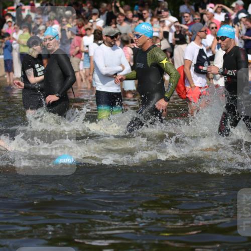 22.06.2025 - Viking Triathlon H.Heesch http://msf.ph/oto/8060886 22.06.2025 10:03:13 Schwimmen 20, 134, 177, 187, 204, 208, 334, 348, 349, 478, 505, 524, 602, 636, 660 meine-sportfotos.de