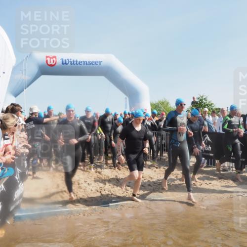 22.06.2025 - Viking Triathlon MichiJ http://msf.ph/oto/8060888 22.06.2025 10:06:16 Schwimmen 39, 41, 60, 84, 110, 117, 153, 191, 266, 325, 385, 440, 446, 487, 535 meine-sportfotos.de