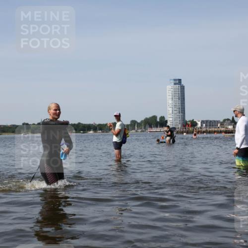 22.06.2025 - Viking Triathlon Michael Strokosch http://msf.ph/oto/8060908 22.06.2025 10:44:42 Schwimmen 18, 219, 440, 446 meine-sportfotos.de