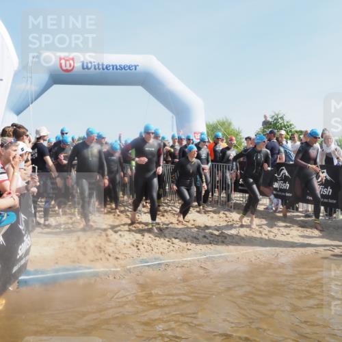 22.06.2025 - Viking Triathlon MichiJ http://msf.ph/oto/8060961 22.06.2025 10:06:21 Schwimmen 18, 24, 36, 60, 84, 110, 117, 153, 191, 192, 298, 385, 440, 487, 535 meine-sportfotos.de