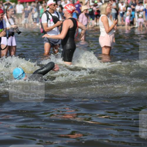 22.06.2025 - Viking Triathlon H.Heesch http://msf.ph/oto/8061016 22.06.2025 10:03:21 Schwimmen 20, 25, 34, 88, 89, 134, 163, 229, 251, 324, 332, 348, 540, 636, 660 meine-sportfotos.de