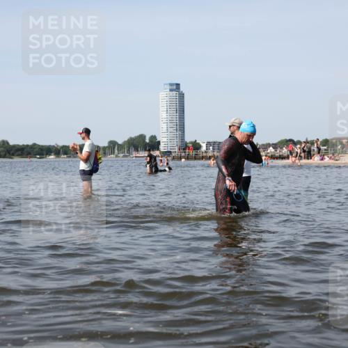 22.06.2025 - Viking Triathlon Michael Strokosch http://msf.ph/oto/8061034 22.06.2025 10:45:05 Schwimmen 39, 168, 346, 493, 503, 638, 653 meine-sportfotos.de