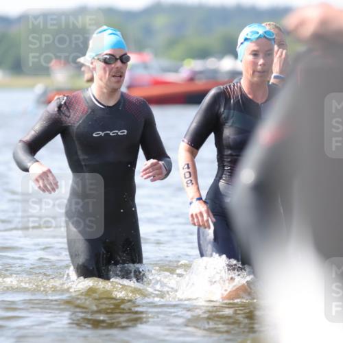 22.06.2025 - Viking Triathlon H.Heesch http://msf.ph/oto/8061044 22.06.2025 10:38:58 Schwimmen 26, 40, 57, 79, 135, 148, 181, 185, 210, 211, 295, 336, 351, 408, 416, 451, 654 meine-sportfotos.de