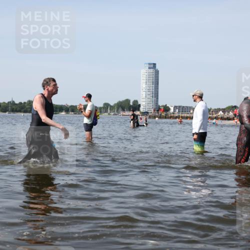 22.06.2025 - Viking Triathlon Michael Strokosch http://msf.ph/oto/8061045 22.06.2025 10:45:06 Schwimmen 39, 168, 346, 493, 503, 638, 653 meine-sportfotos.de