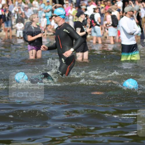 22.06.2025 - Viking Triathlon H.Heesch http://msf.ph/oto/8061046 22.06.2025 10:03:24 Schwimmen 25, 34, 42, 88, 89, 134, 163, 221, 229, 251, 324, 332, 540, 556 meine-sportfotos.de