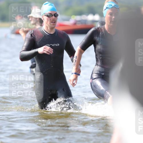 22.06.2025 - Viking Triathlon H.Heesch http://msf.ph/oto/8061049 22.06.2025 10:38:58 Schwimmen 26, 40, 57, 79, 135, 148, 181, 185, 210, 211, 295, 336, 351, 408, 416, 451, 654 meine-sportfotos.de
