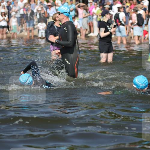 22.06.2025 - Viking Triathlon H.Heesch http://msf.ph/oto/8061054 22.06.2025 10:03:24 Schwimmen 25, 34, 42, 88, 89, 134, 163, 221, 229, 251, 324, 332, 540, 556 meine-sportfotos.de