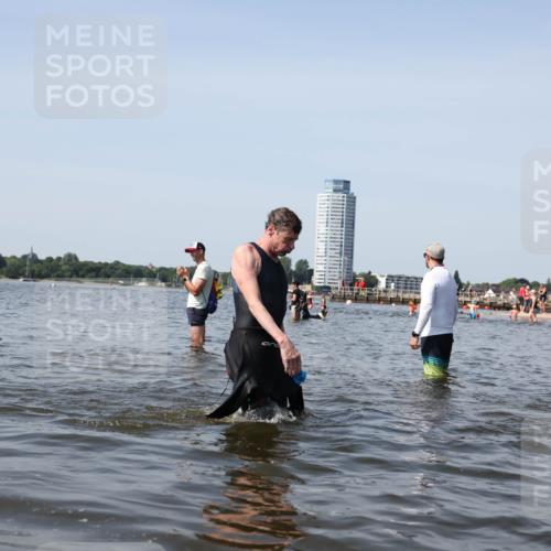 22.06.2025 - Viking Triathlon Michael Strokosch http://msf.ph/oto/8061064 22.06.2025 10:45:08 Schwimmen 39, 168, 346, 493, 503, 638 meine-sportfotos.de
