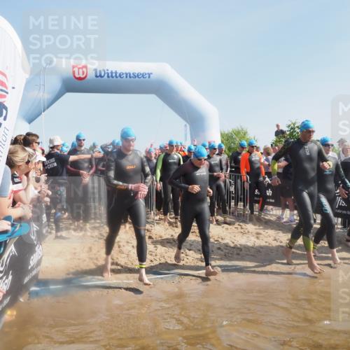 22.06.2025 - Viking Triathlon MichiJ http://msf.ph/oto/8061075 22.06.2025 10:06:27 Schwimmen 18, 24, 36, 117, 153, 168, 186, 192, 261, 298, 385, 450, 487, 535, 606 meine-sportfotos.de